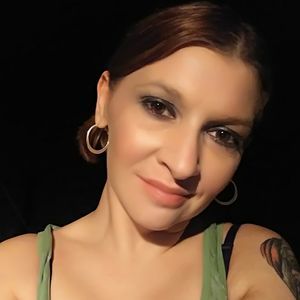 Meet your Posher, Stacy